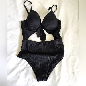 Shade & Shore, 36B, black